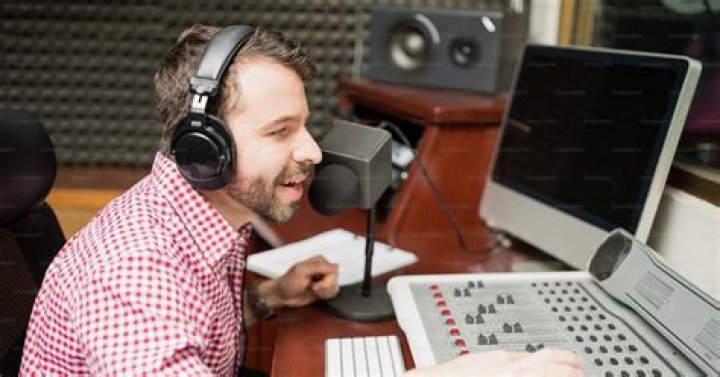 Announcer