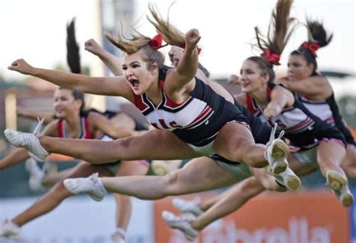 Cheerleader