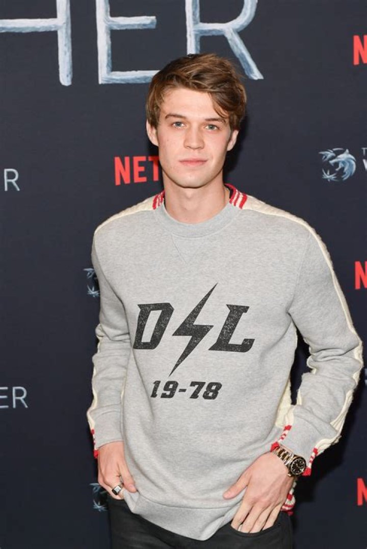 Colin Ford Net Worth