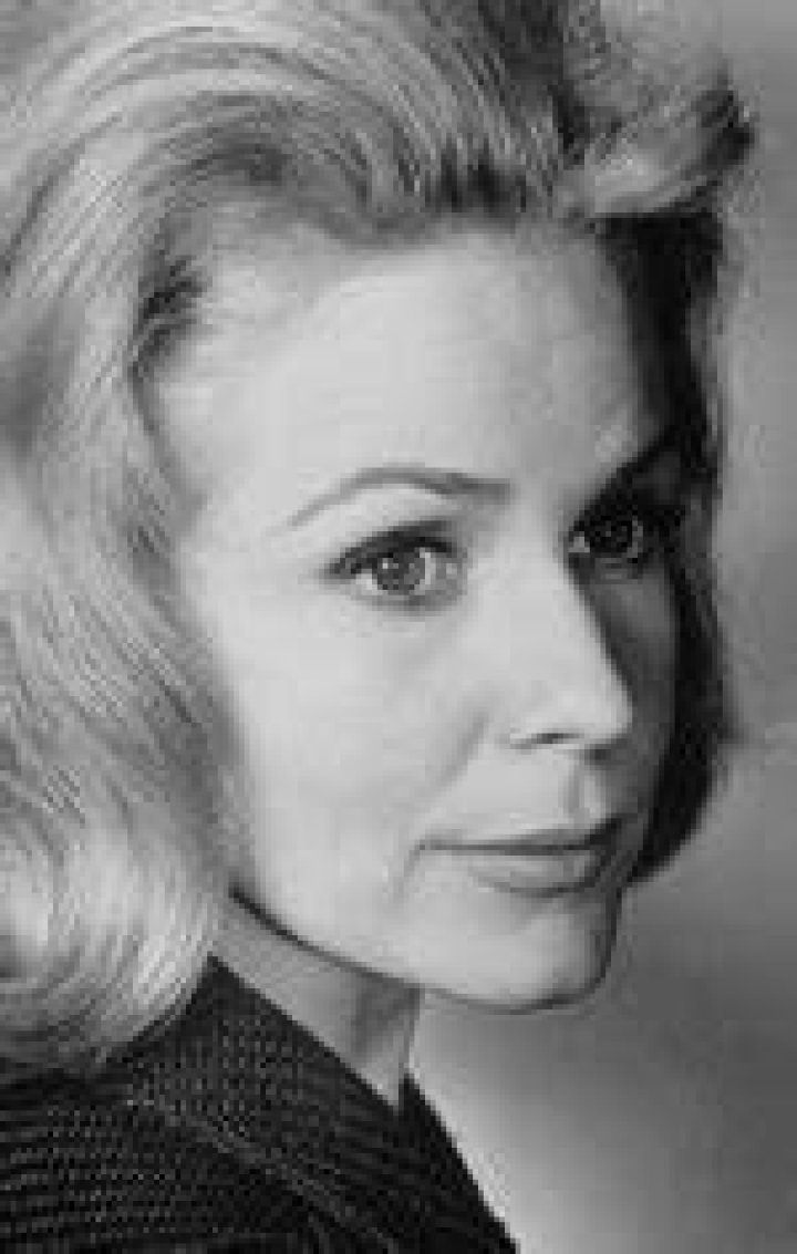Dr. Nell Beaulac / Sherry Rowan
