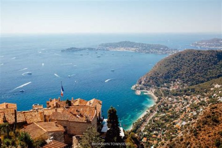 Eze