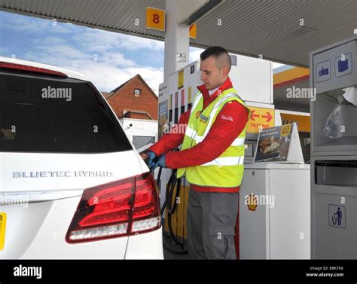 Filling Station Attendant