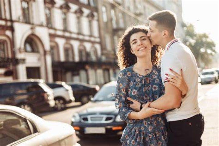 Guy On a Date