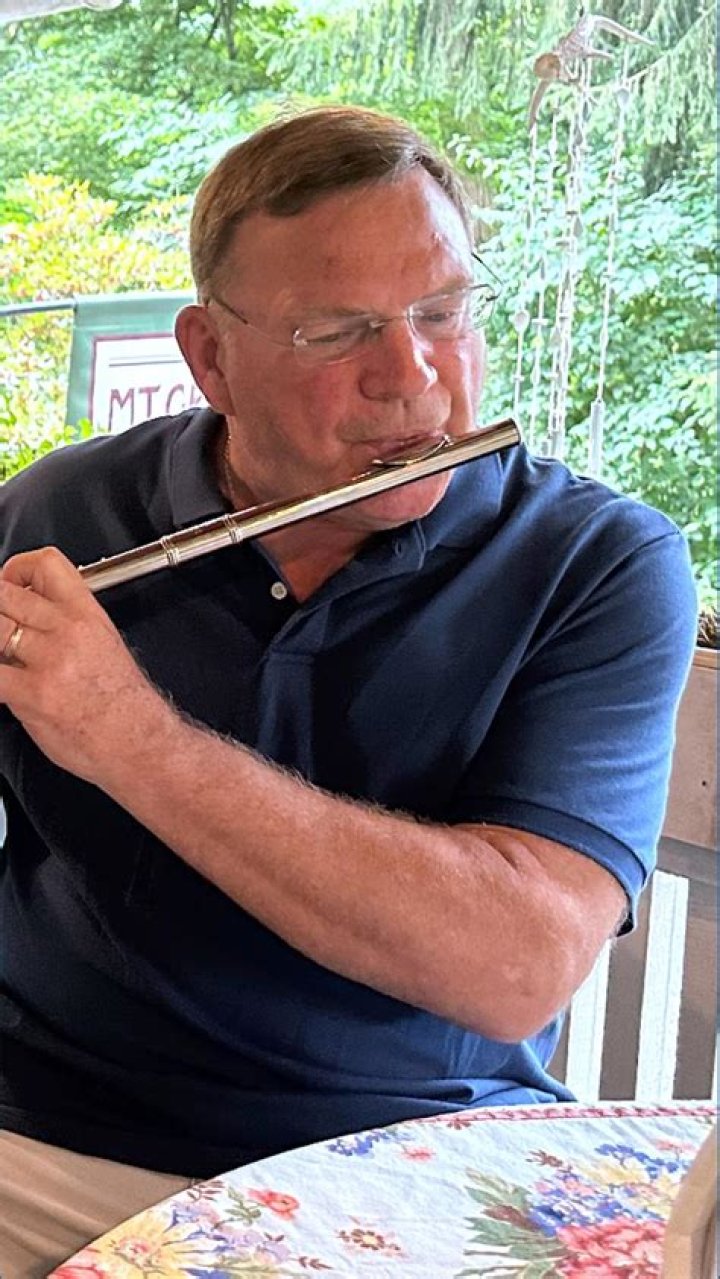 Himself (flute)