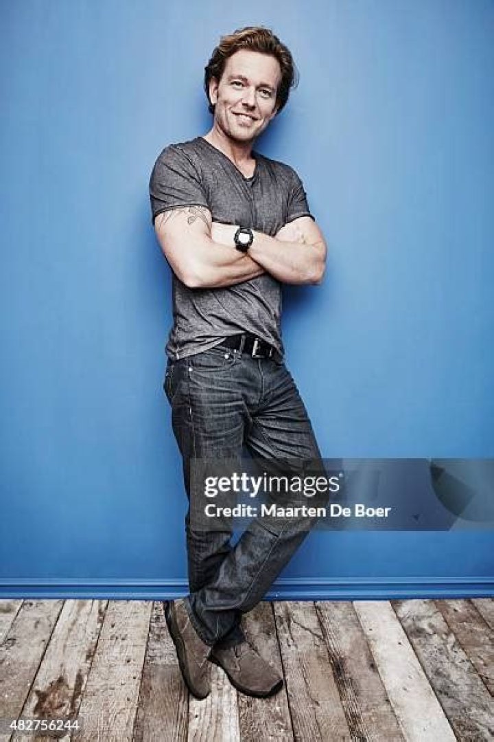 Jonathan Scarfe giving a pose during one of his photoshoots.