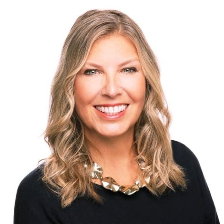 Kimberly Rae Miller Net Worth