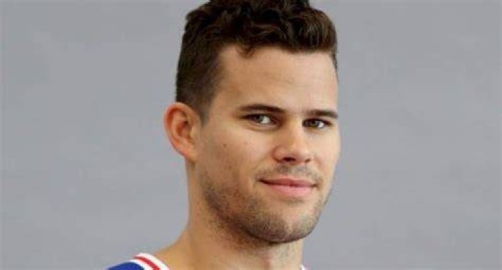 Kris Humphries Height, Weight, Body Measurements, Shoe Size