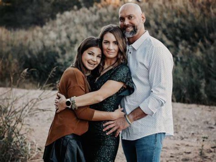 Kristen Windscheffel's Passing: A Devastating Loss for Russell, KS