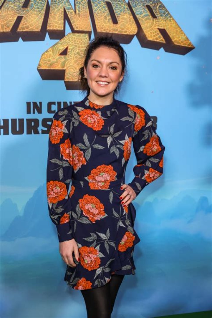 Laura Tobin Physical traits Laura Tobin Physical traits
