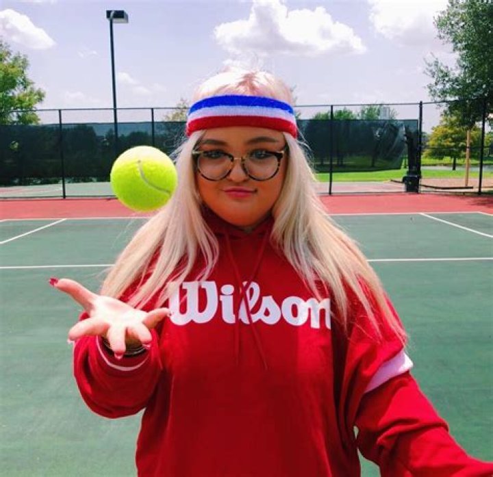 Lauren Godwin