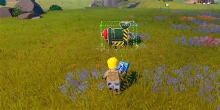 LEGO Fortnite - Finding Wheat and Crafting Flour