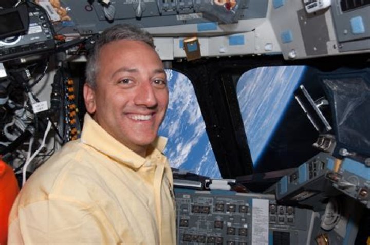 Michael J. Massimino Net Worth