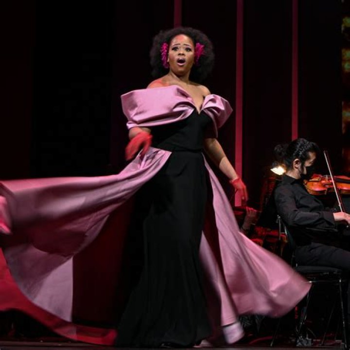 Opera Singer
