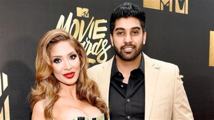 Simon Saran dating, girlfriend, wiki, bio, net worth