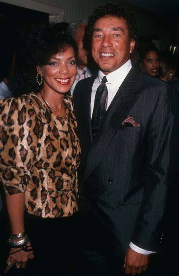 Smokey Robinson, Claudette Robinson