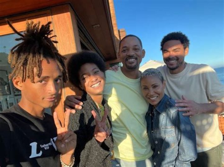 Willow Smith with family